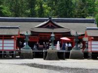 Wedding at Itsukushima